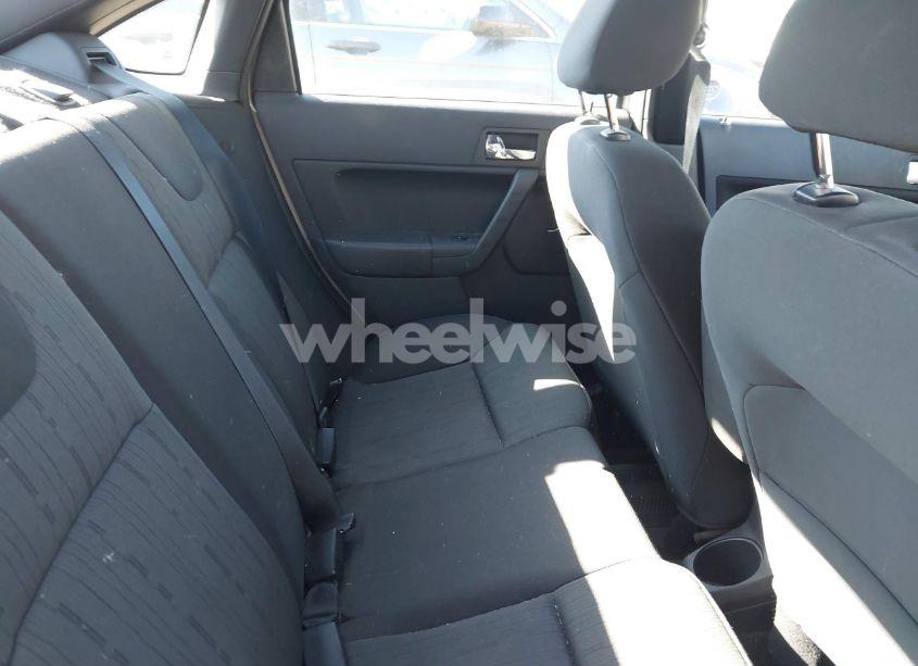 Photo 8 of 2008 Ford Focus SE/SES (VIN 1FAHP35N18W181516)