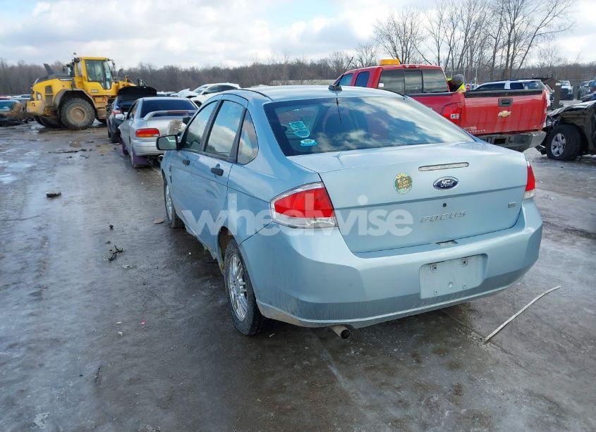 Photo 3 of 2008 Ford Focus SE/SES (VIN 1FAHP35N18W226101)