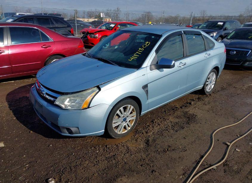 Photo 2 of 2008 Ford Focus SE/SES (VIN 1FAHP35N18W254982)