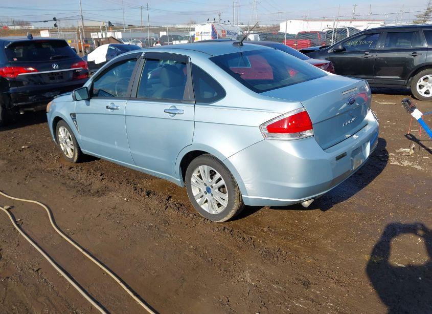 Photo 3 of 2008 Ford Focus SE/SES (VIN 1FAHP35N18W254982)