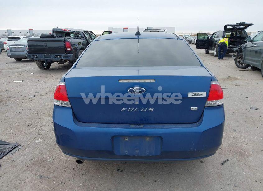 Photo 17 of 2008 Ford Focus SE/SES (VIN 1FAHP35N18W258160)