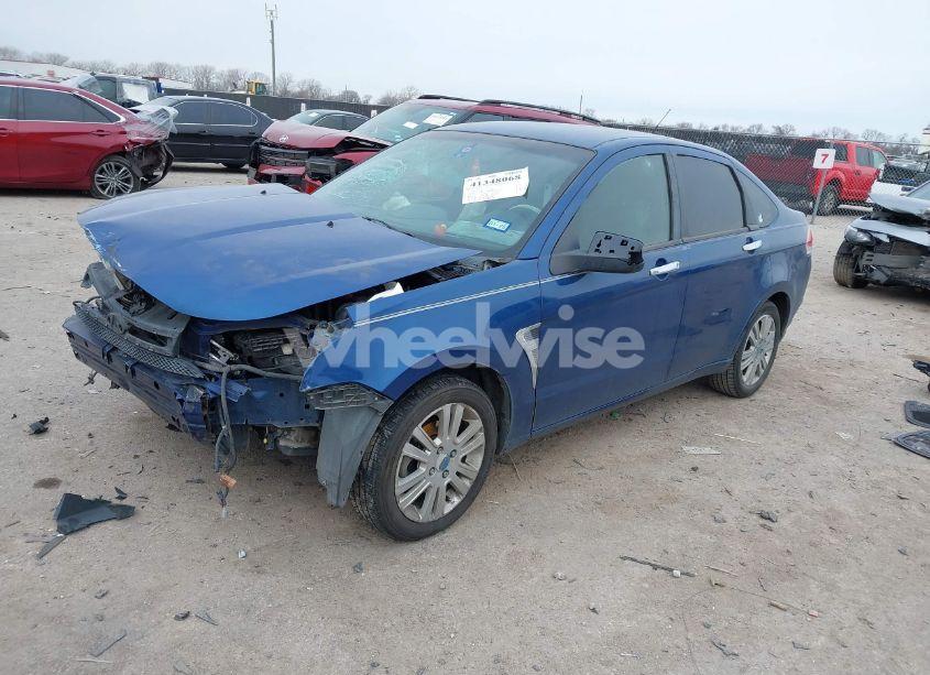 Photo 2 of 2008 Ford Focus SE/SES (VIN 1FAHP35N18W258160)