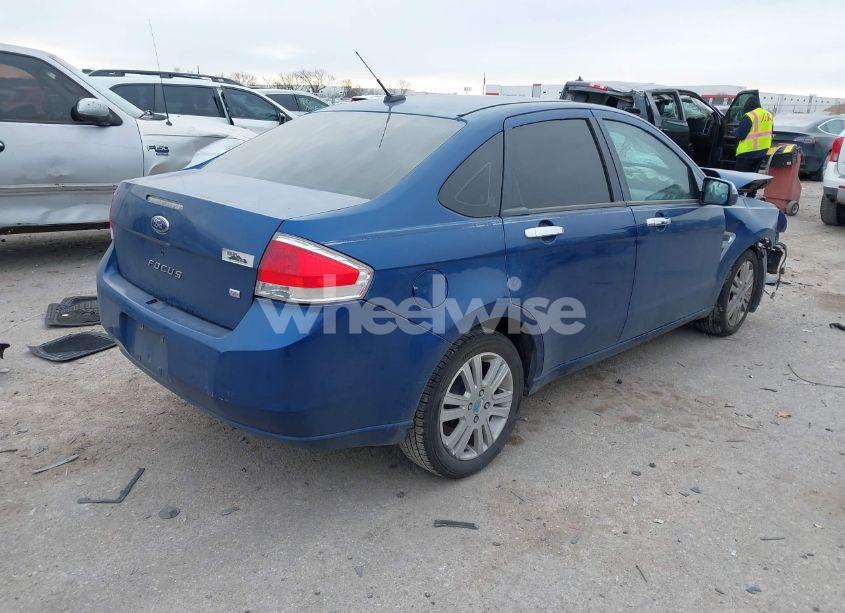 Photo 4 of 2008 Ford Focus SE/SES (VIN 1FAHP35N18W258160)