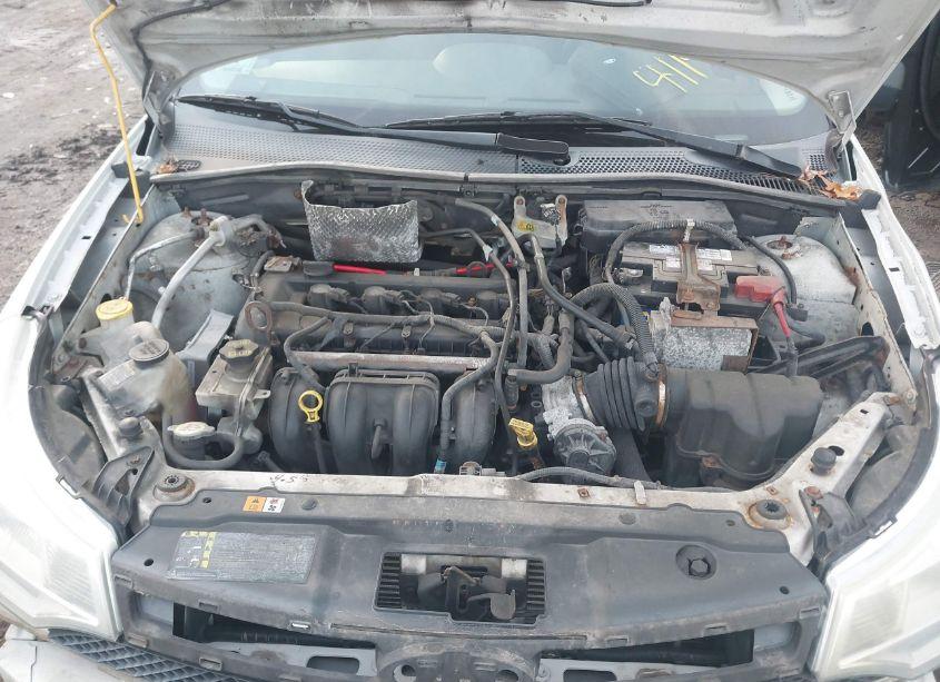 Photo 10 of 2009 Ford Focus SE (VIN 1FAHP35N19W105084)