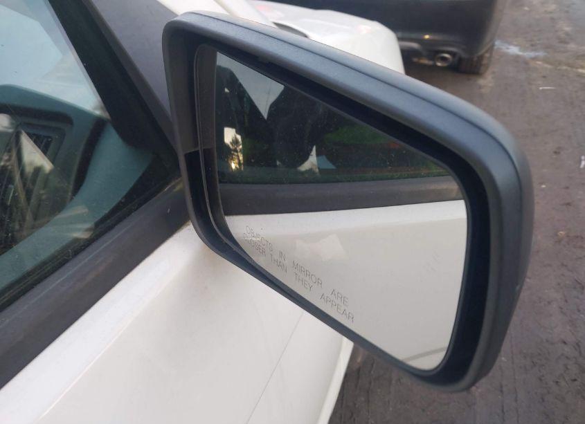 Photo 5 of 2009 Ford Focus SE (VIN 1FAHP35N19W105084)