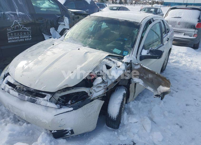 Photo 6 of 2009 Ford Focus SE (VIN 1FAHP35N19W130681)