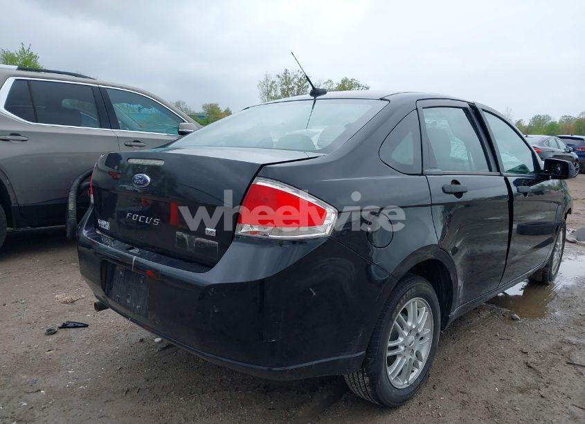 Photo 4 of 2009 Ford Focus SE (VIN 1FAHP35N19W176494)