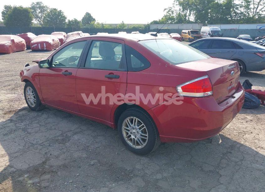 Photo 3 of 2009 Ford Focus SE (VIN 1FAHP35N19W197779)