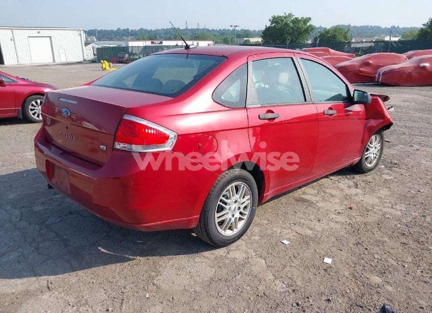 Photo 4 of 2009 Ford Focus SE (VIN 1FAHP35N19W197779)