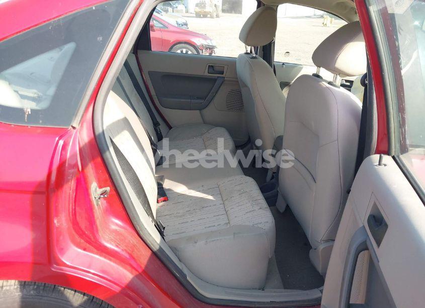 Photo 8 of 2009 Ford Focus SE (VIN 1FAHP35N19W197779)