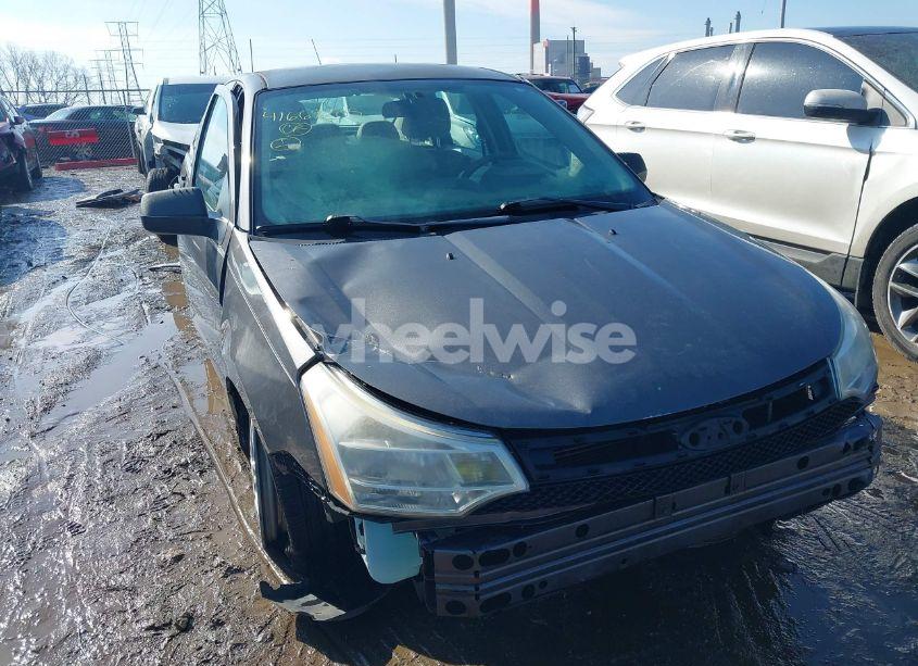 2009 Ford Focus SE (VIN 1FAHP35N19W248083) main photo