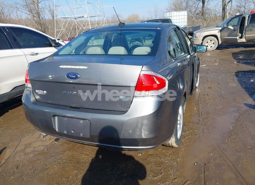 Photo 4 of 2009 Ford Focus SE (VIN 1FAHP35N19W248083)