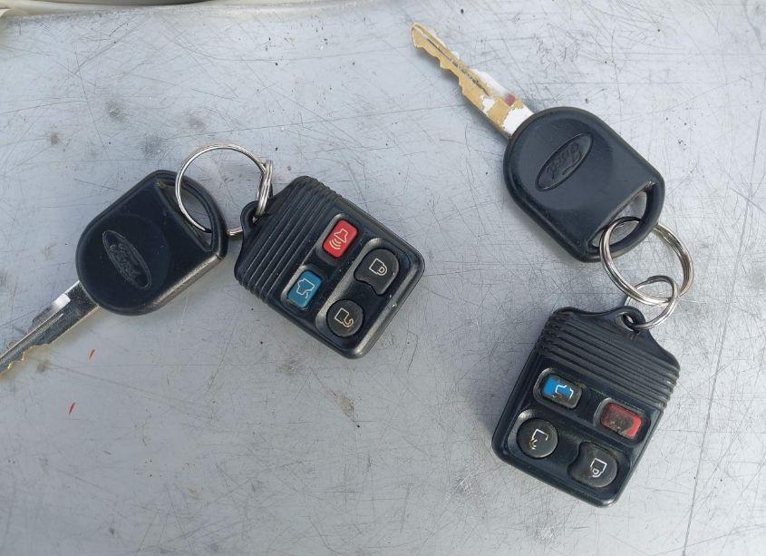 Photo 11 of 2008 Ford Focus SE/SES (VIN 1FAHP35N28W179418)