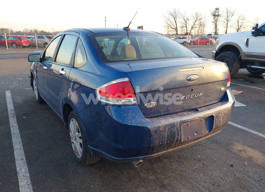 Photo 3 of 2008 Ford Focus SE/SES (VIN 1FAHP35N28W252738)