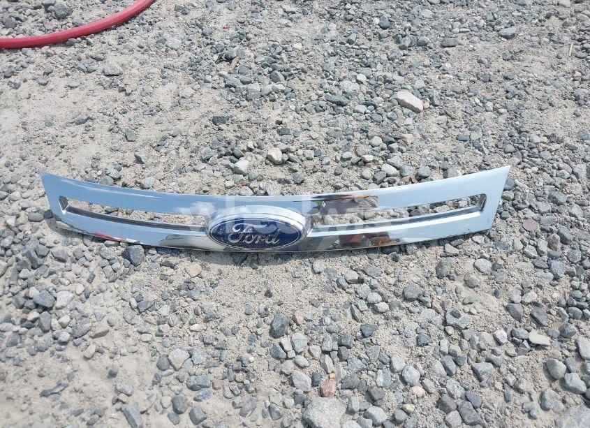 Photo 12 of 2008 Ford Focus SE/SES (VIN 1FAHP35N28W279986)