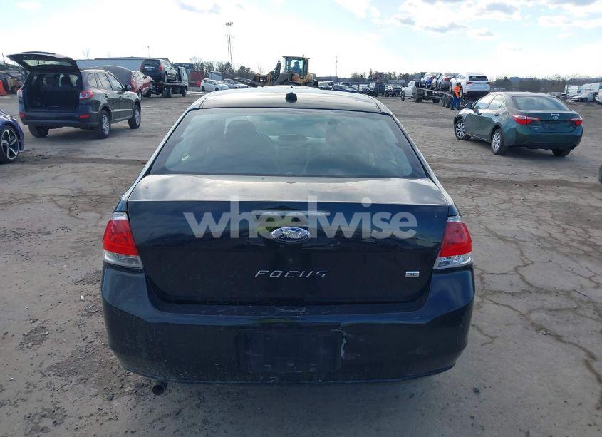 Photo 16 of 2008 Ford Focus SE/SES (VIN 1FAHP35N28W294472)