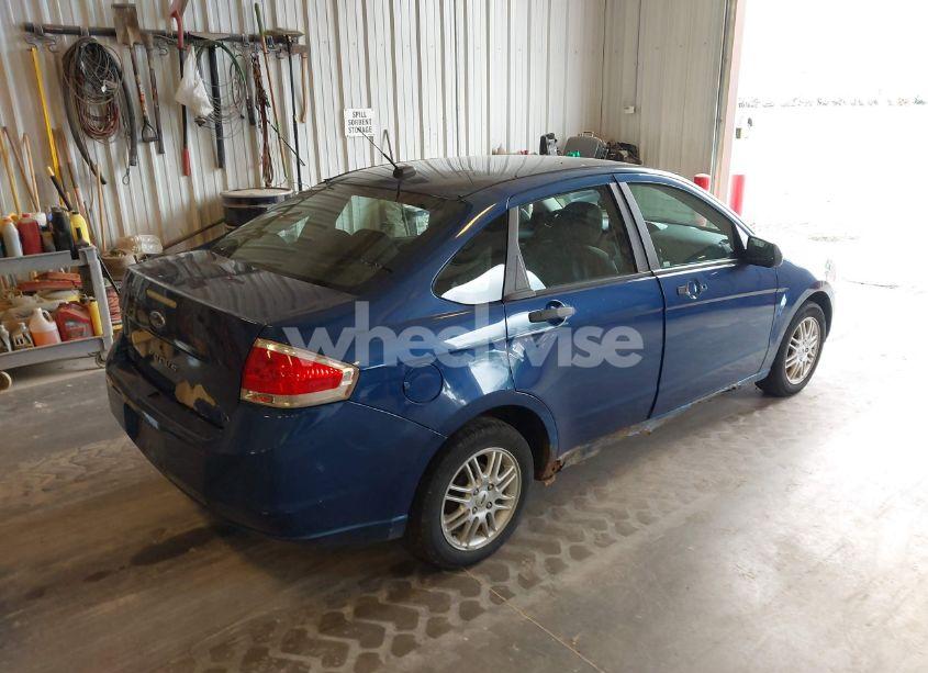 Photo 4 of 2009 Ford Focus SE (VIN 1FAHP35N29W110634)