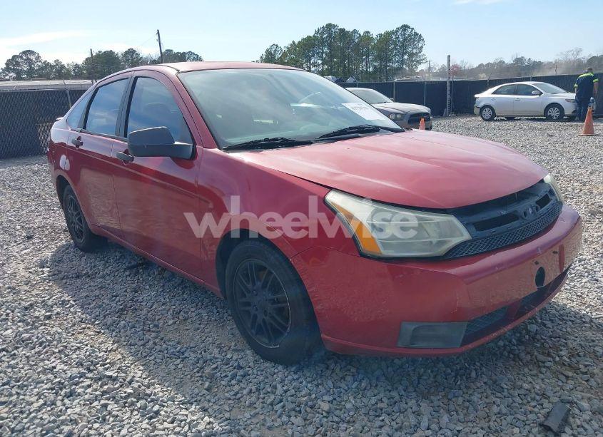 2009 Ford Focus SE (VIN 1FAHP35N29W118474) main photo