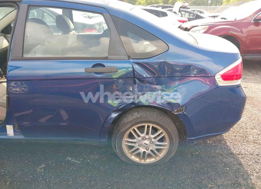 Photo 6 of 2009 Ford Focus SE (VIN 1FAHP35N29W165083)