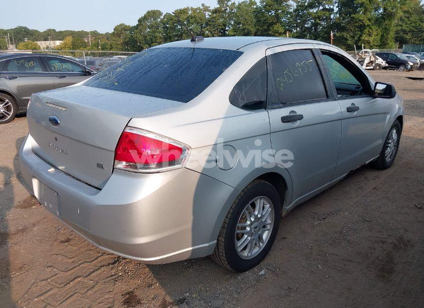 Photo 4 of 2009 Ford Focus SE (VIN 1FAHP35N29W195796)