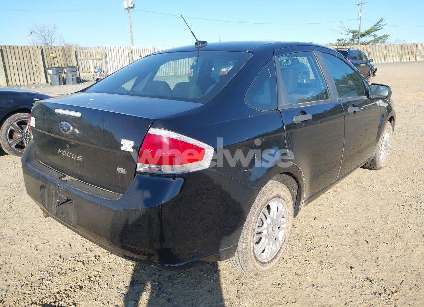 Photo 4 of 2009 Ford Focus SE (VIN 1FAHP35N29W246035)