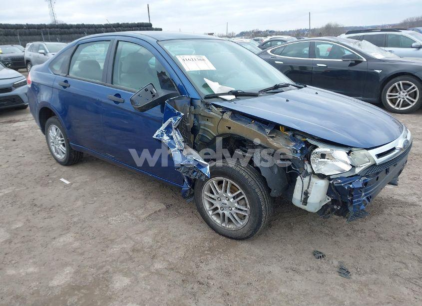 2009 Ford Focus SE (VIN 1FAHP35N29W250635) main photo