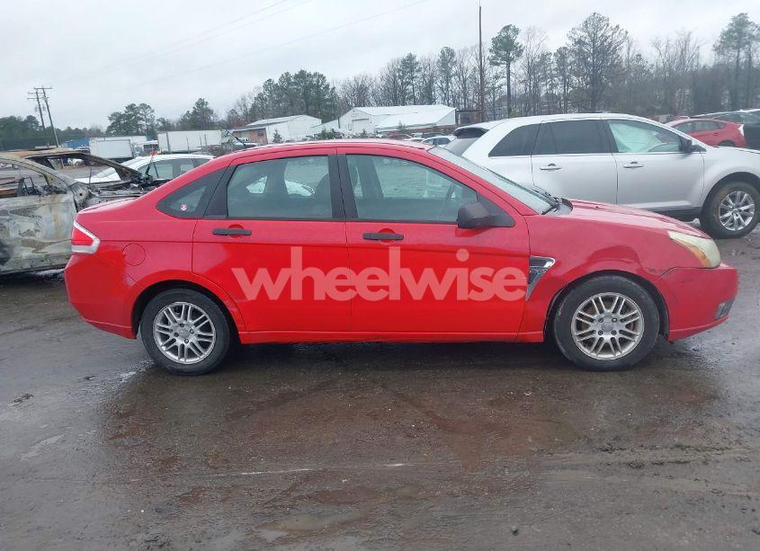 Photo 13 of 2008 Ford Focus SE/SES (VIN 1FAHP35N38W149974)