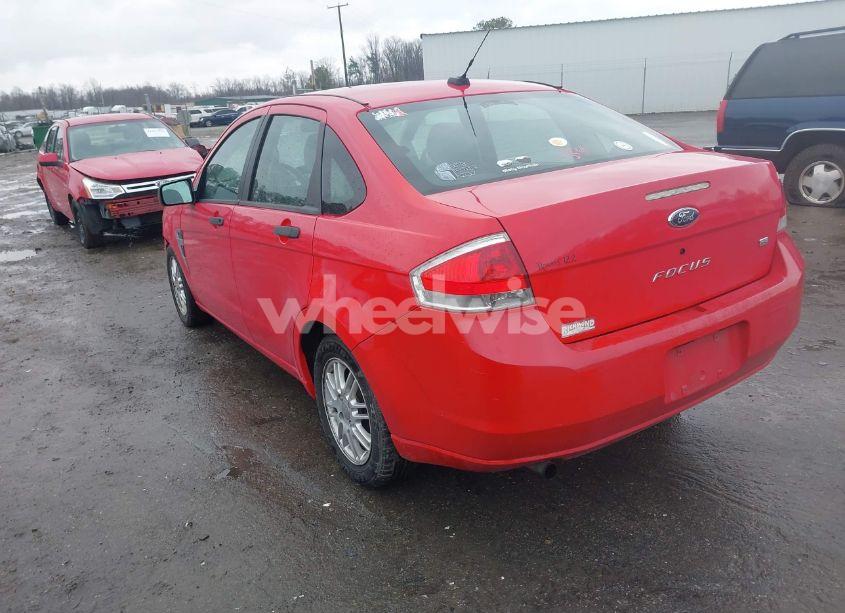 Photo 3 of 2008 Ford Focus SE/SES (VIN 1FAHP35N38W149974)