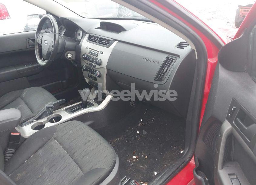Photo 5 of 2008 Ford Focus SE/SES (VIN 1FAHP35N38W149974)