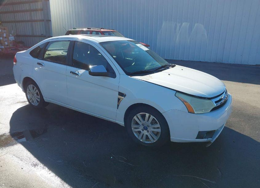 2008 Ford Focus SE (VIN 1FAHP35N38W185129) main photo