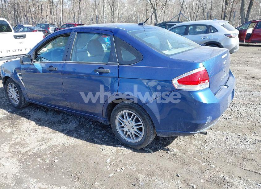 Photo 3 of 2008 Ford Focus SE/SES (VIN 1FAHP35N38W189164)