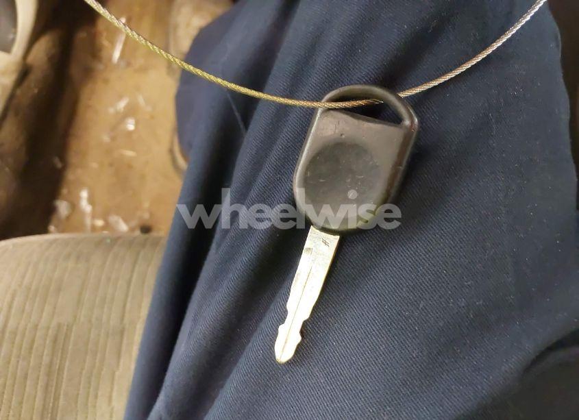 Photo 11 of 2008 Ford Focus SE (VIN 1FAHP35N38W193988)