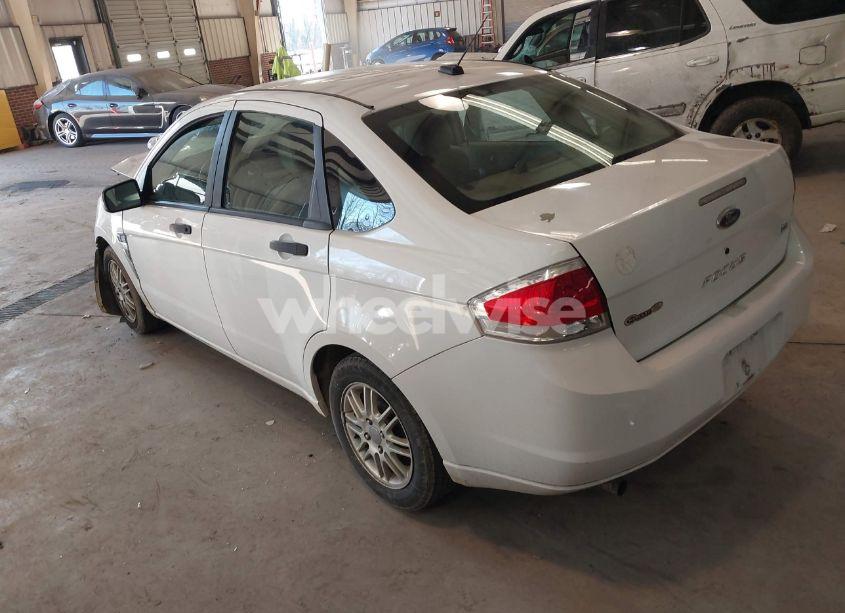 Photo 3 of 2008 Ford Focus SE (VIN 1FAHP35N38W193988)