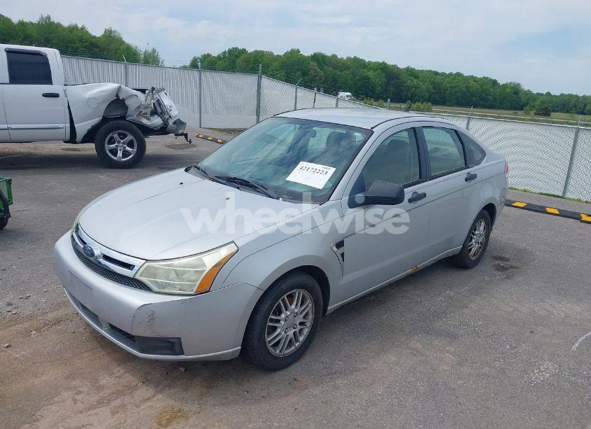 Photo 2 of 2008 Ford Focus SE (VIN 1FAHP35N38W218761)