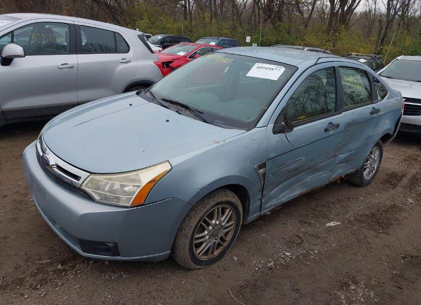 Photo 2 of 2008 Ford Focus SE/SES (VIN 1FAHP35N38W225788)