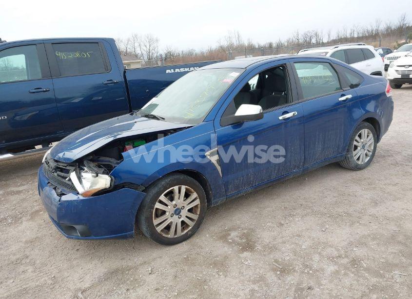 Photo 2 of 2008 Ford Focus SE/SES (VIN 1FAHP35N38W240906)