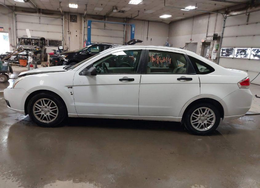 Photo 15 of 2008 Ford Focus SE/SES (VIN 1FAHP35N38W250836)