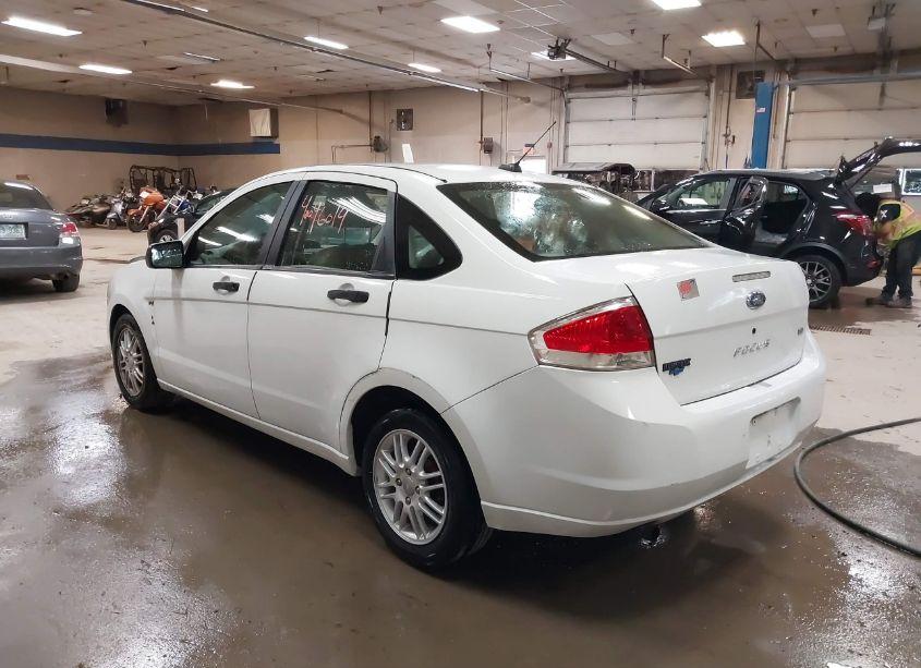 Photo 3 of 2008 Ford Focus SE/SES (VIN 1FAHP35N38W250836)