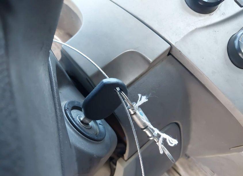 Photo 11 of 2008 Ford Focus SE/SES (VIN 1FAHP35N38W267913)