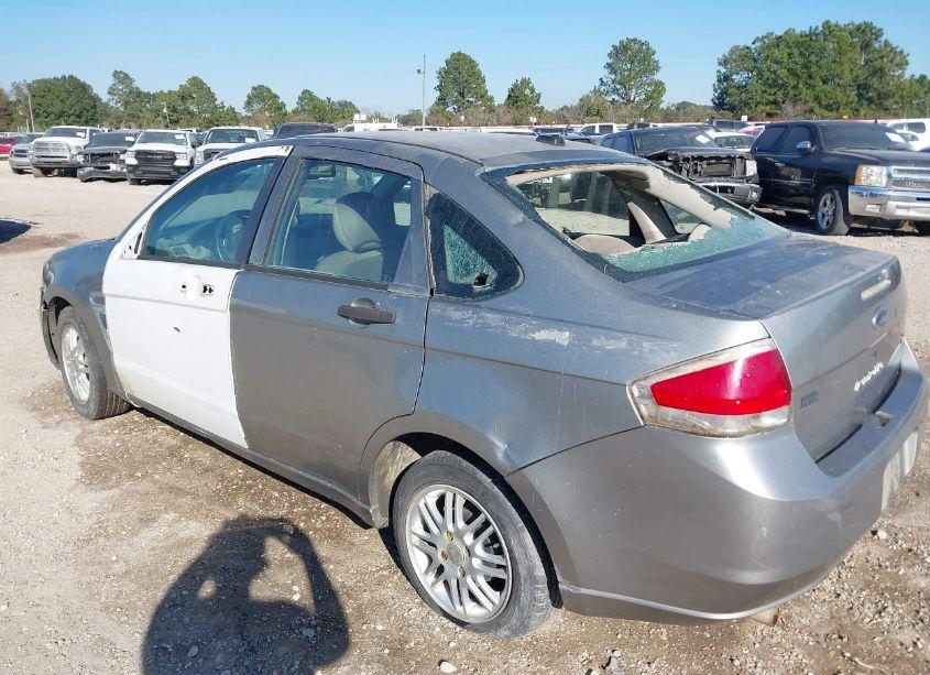 Photo 6 of 2008 Ford Focus SE/SES (VIN 1FAHP35N38W267913)