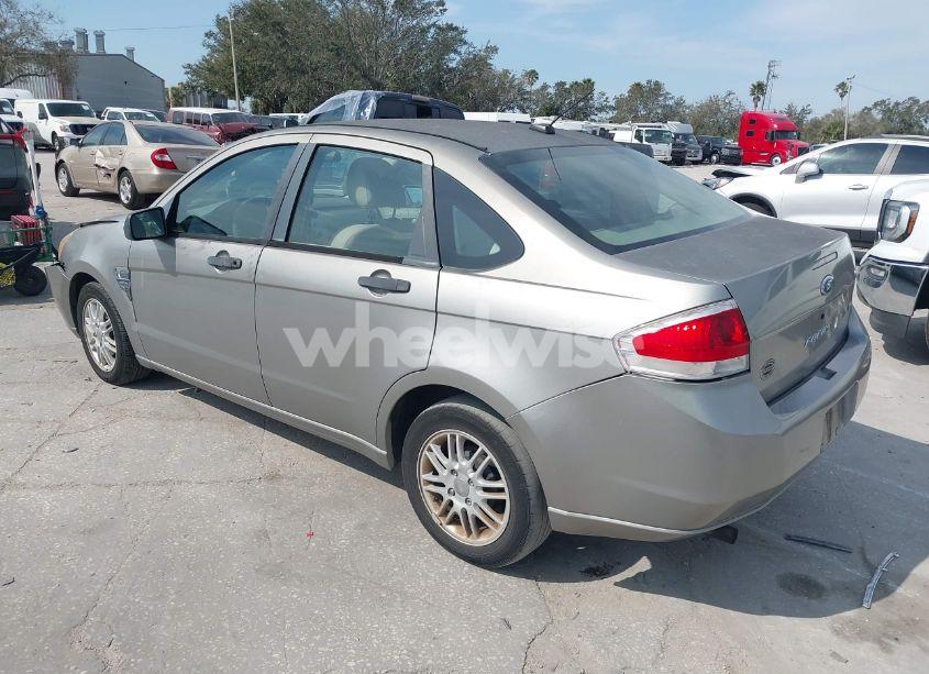 Photo 3 of 2008 Ford Focus SE (VIN 1FAHP35N38W276739)