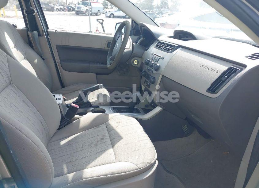 Photo 5 of 2008 Ford Focus SE (VIN 1FAHP35N38W276739)