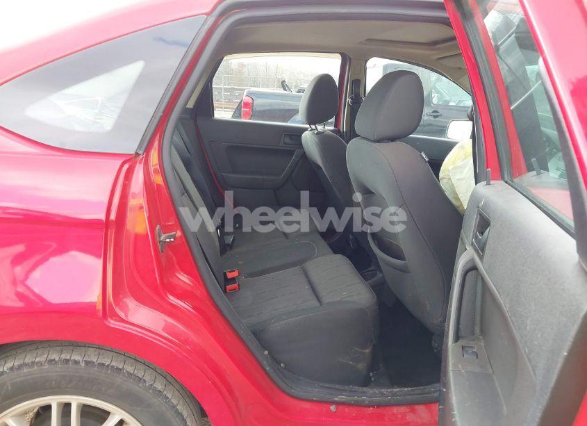 Photo 8 of 2008 Ford Focus SE/SES (VIN 1FAHP35N38W280614)