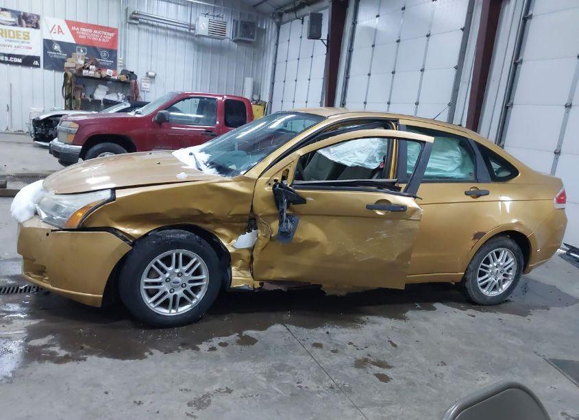 Photo 14 of 2009 Ford Focus SE (VIN 1FAHP35N39W101490)