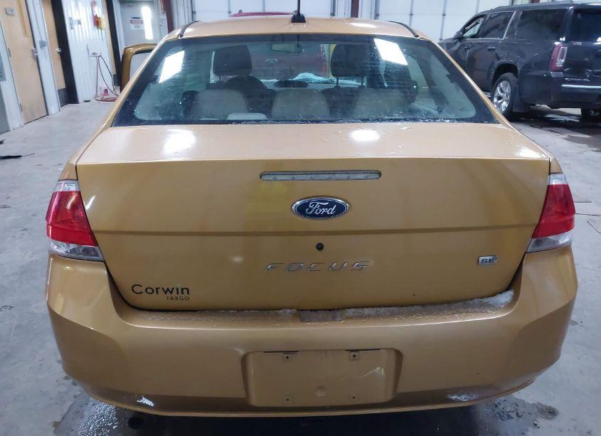 Photo 16 of 2009 Ford Focus SE (VIN 1FAHP35N39W101490)