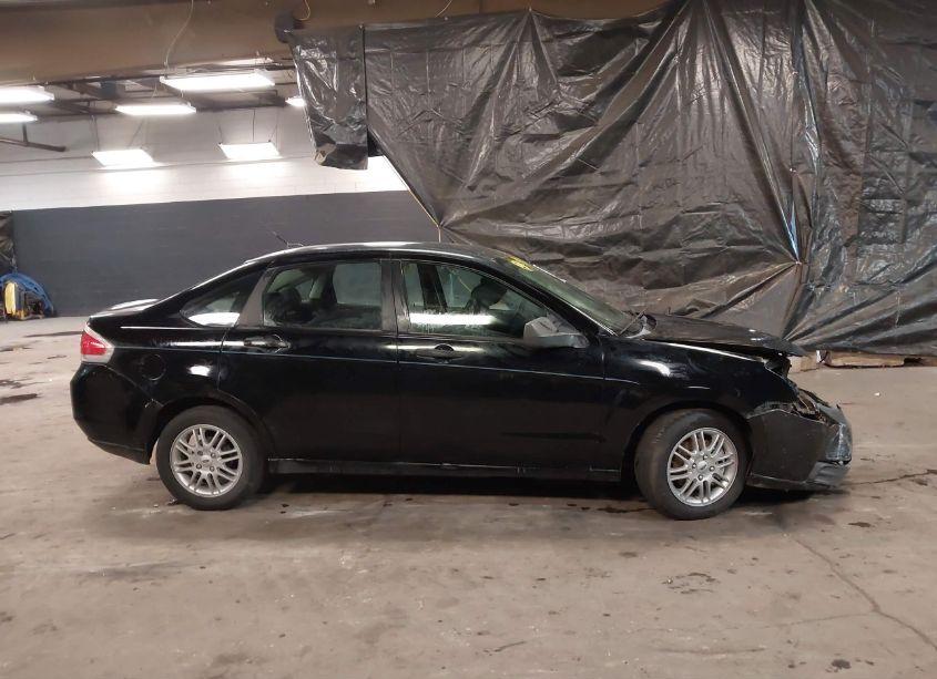 Photo 13 of 2009 Ford Focus SE (VIN 1FAHP35N39W130035)