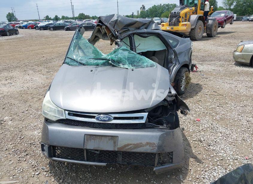 Photo 12 of 2009 Ford Focus SE (VIN 1FAHP35N39W144016)