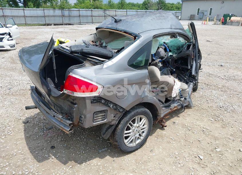 Photo 4 of 2009 Ford Focus SE (VIN 1FAHP35N39W144016)