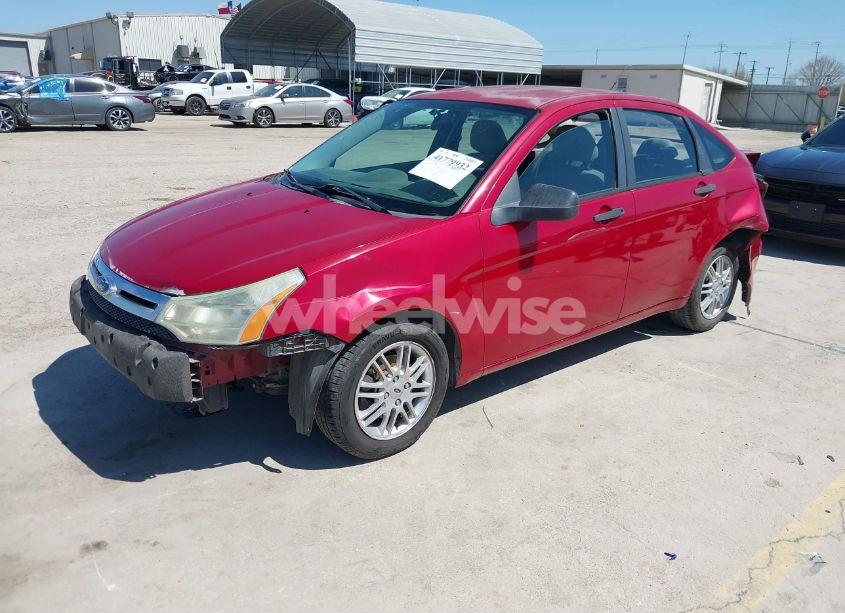 Photo 2 of 2009 Ford Focus SE (VIN 1FAHP35N39W146977)