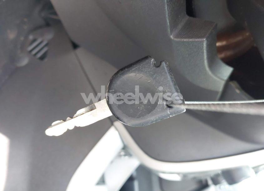 Photo 11 of 2009 Ford Focus SE (VIN 1FAHP35N39W176755)